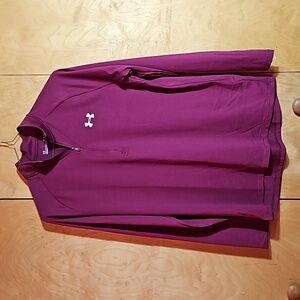 Under Armour Long Sleeve ½ Zip Light Weight Loose Fit Medium